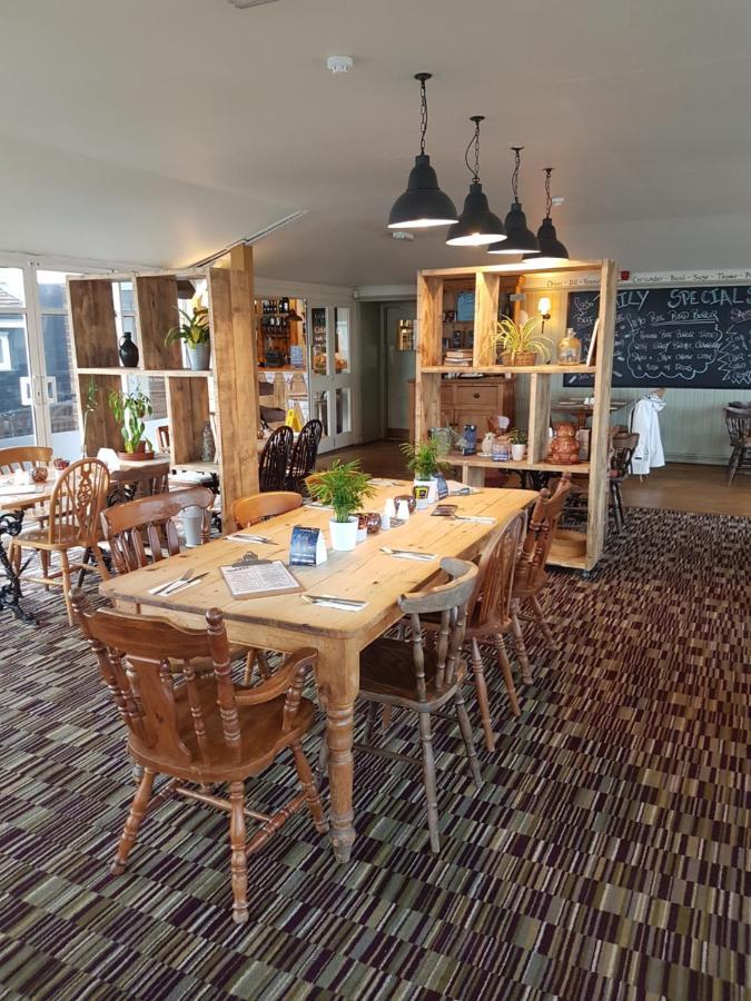 Hotel The Stag à Northwood  Extérieur photo